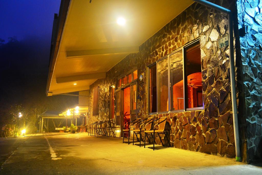 仲明居zhong Ming Ju Taoyi Fang Bed & Breakfast Fanlu Luaran gambar